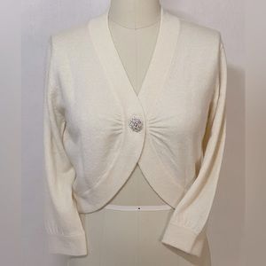 Tabitha 3/4 Sleeve Shrug, Size M